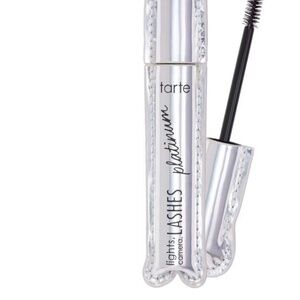 Light camera Lashes Platinum Tarte mascara